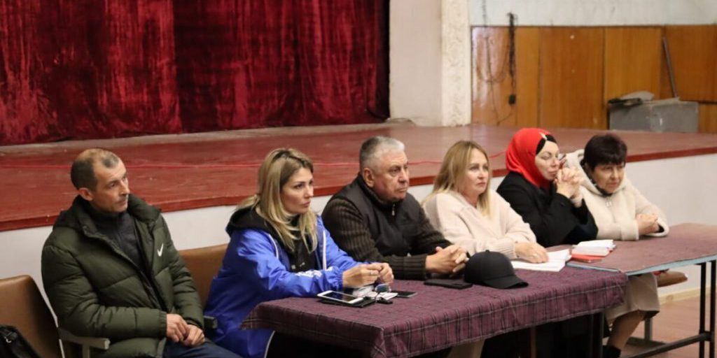 «Единая Россия» Запорожской области укрепляет партийный актив для развития села Николаевка