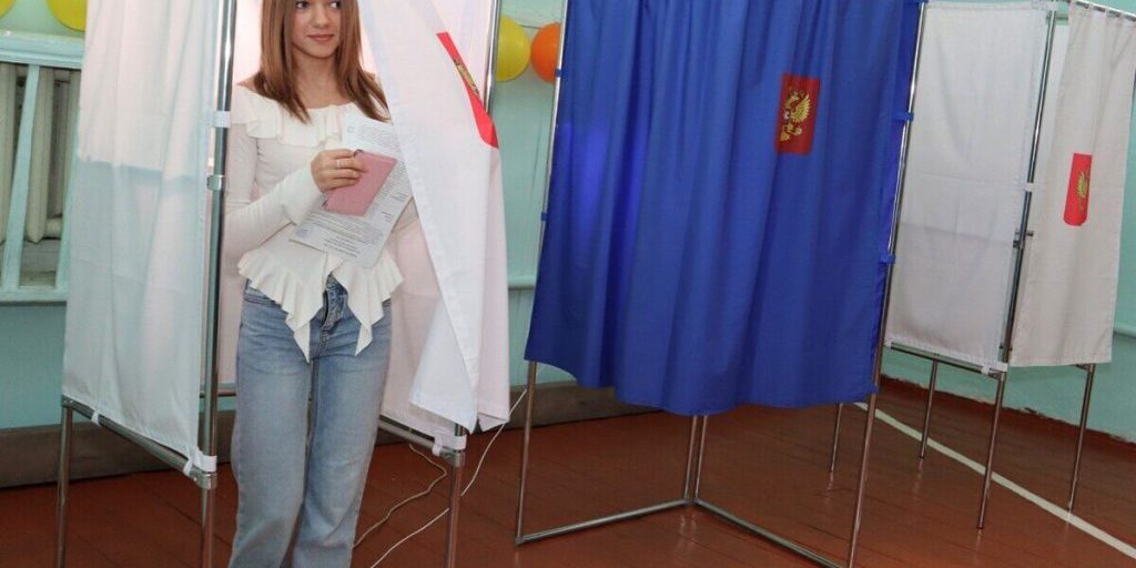 На досрочных выборах курского губернатора проголосовало 379 286 человек