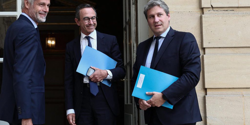 Mathieu Darnaud si prepara a guidare il gruppo LR al Palais du Luxembourg