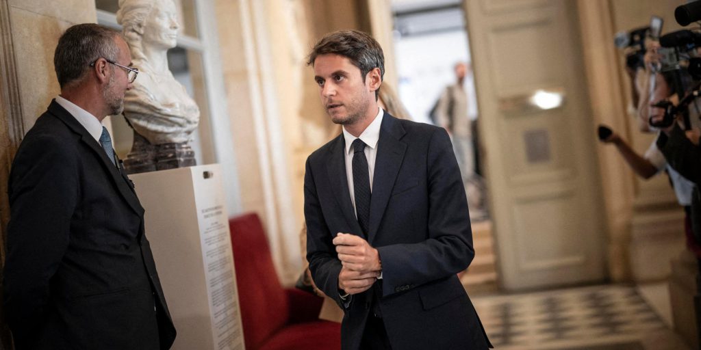 «Chez Renaissance, nous n’avons aucun réseau d’élus locaux, le risque d’effacement est là» : les indiscrétions du Figaro Magazine