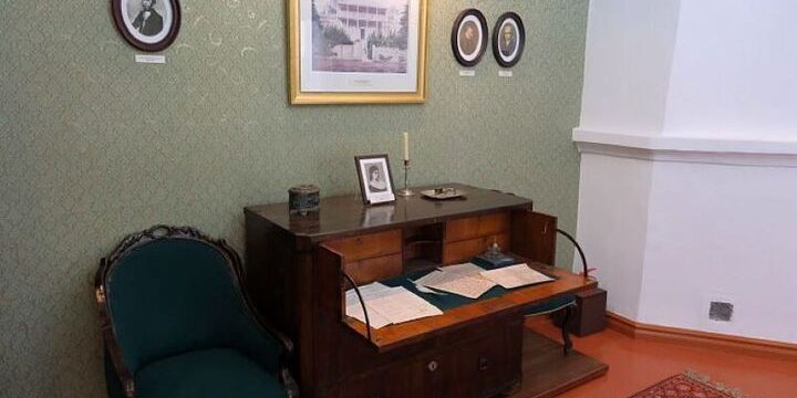 Un Viaggio Olfattivo Unico al Museo di Saltykov-Shchedrin a Kirov