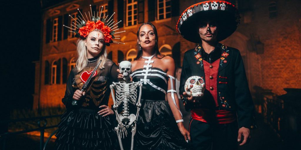 Halloween-Trends 2025 – mit diesen Outfit lehrst du anderen das Fürchten