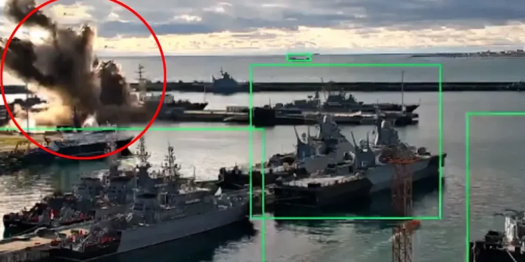 Ucraina attacca sottomarino russo Varshavyanka a Novorossiysk