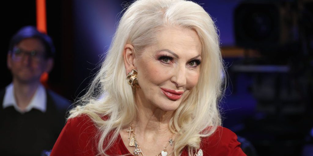 Ex‑vincitrice del Dschungelcamp arrabbiata: perché RTL non ha comunicato il ritorno delle stelle e del cibo