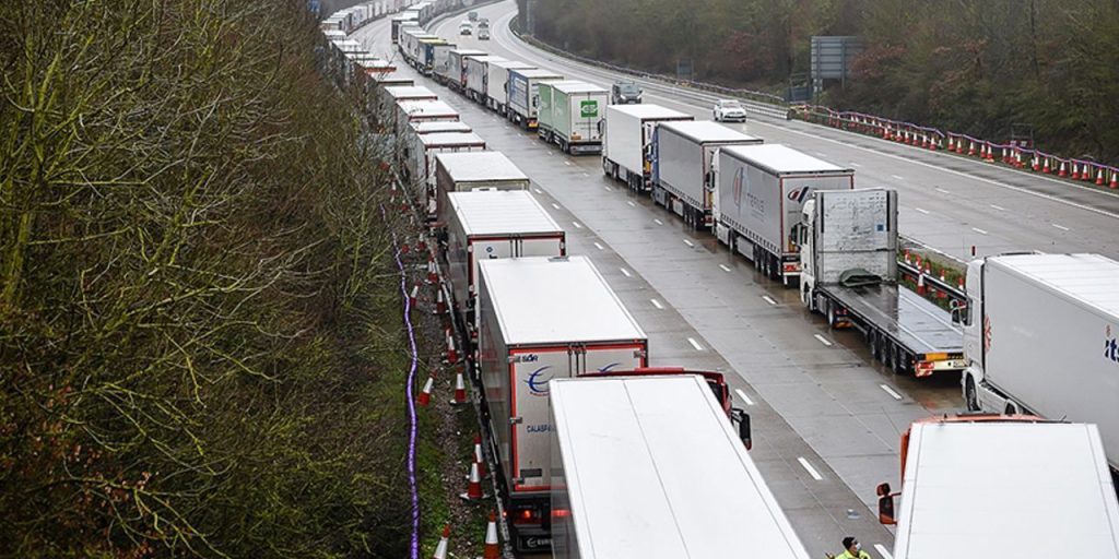 Acquisizione Strategica nel Settore Logistico: Borusan Tedarik Passa alla Francese CEVA Logistics per 383 Milioni di Dollari