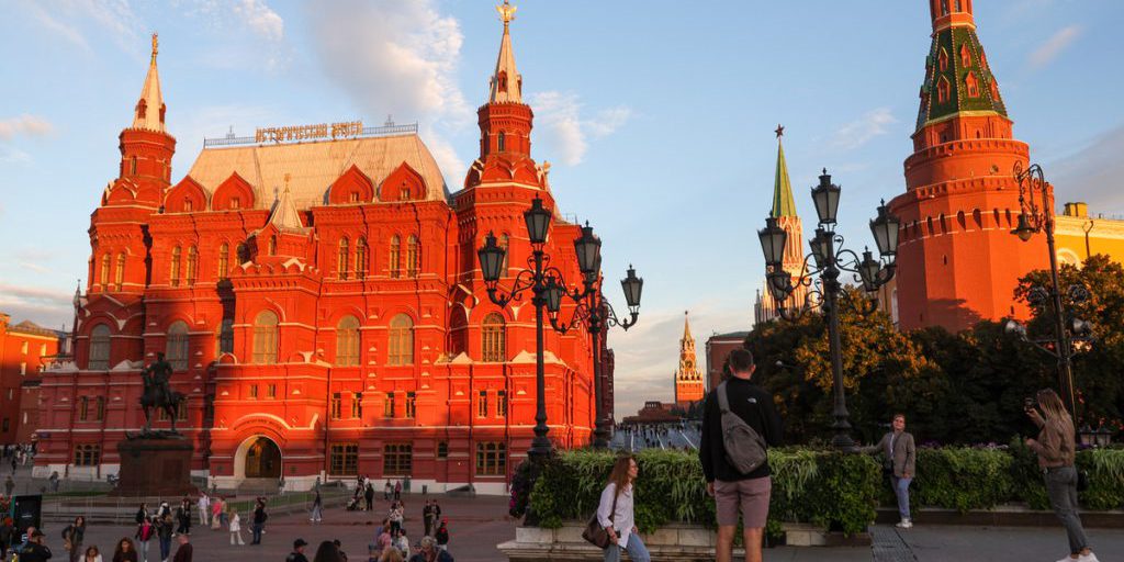 На Москву надвигается холодный атмосферный фронт, температура воздуха резко понизится