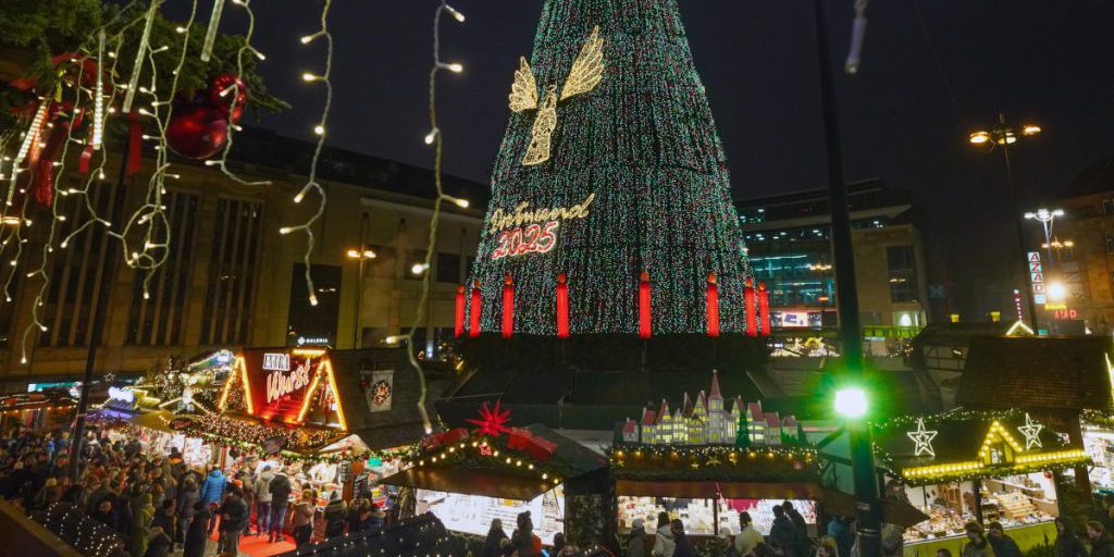 Dortmund chiude l'ultimo mercato di Natale