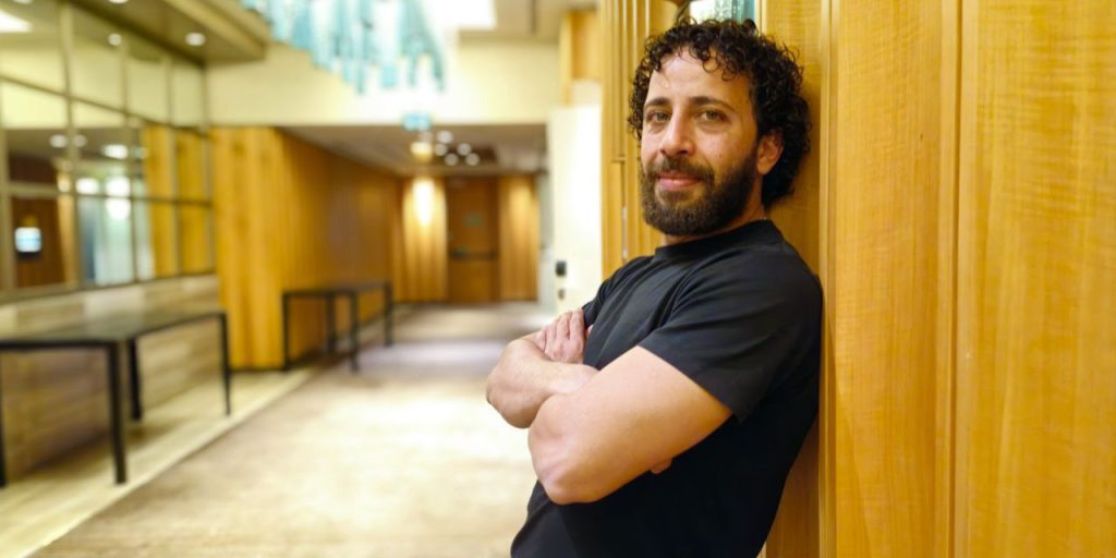 La storia straziante di Hind, una bambina di 6 anni vittima di un attacco israeliano