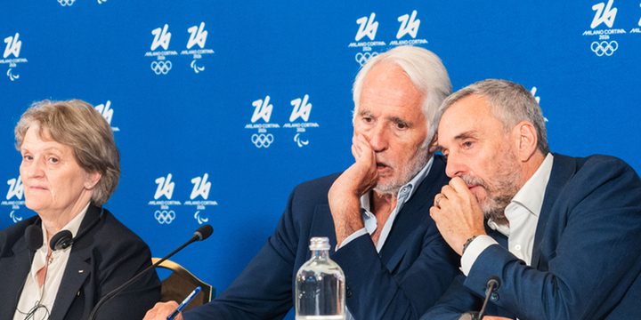 МОК перераспределил медали двух Олимпиад из-за Устюгова