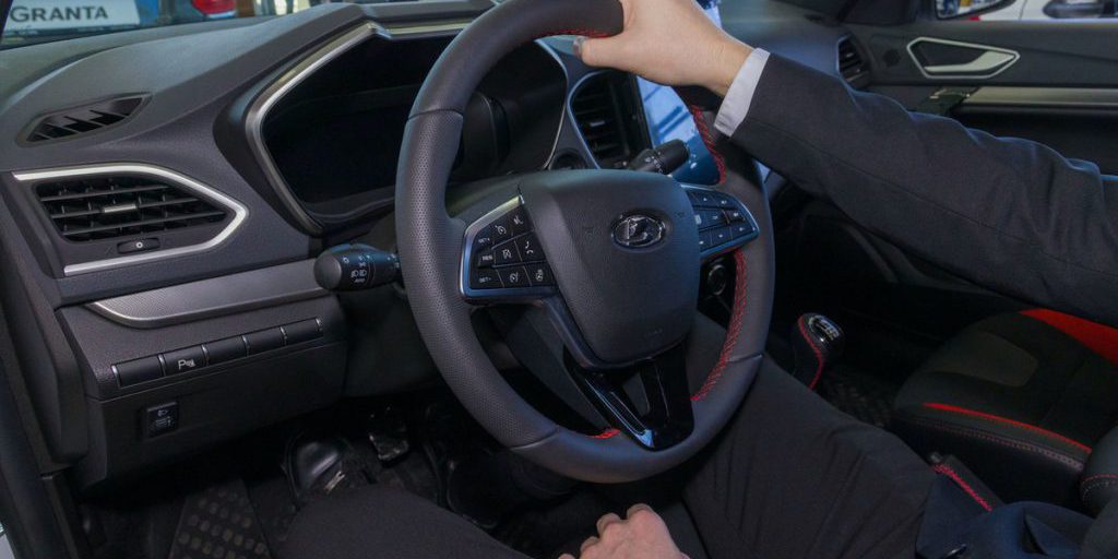 Aumento dei prestiti auto a Čeljabinsk: cosa significa per i consumatori e l'economia