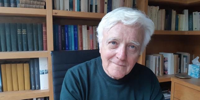 Elie Barnavi, un historien de gauche en couverture d’« Eléments », la revue de la nouvelle droite