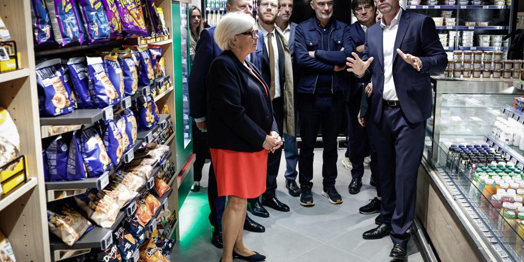 "Elisabeth Borne: la determinazione di una figura politica di spicco in Francia"