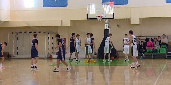 Железная воля тамбовских баскетболистов: дебютная выездная победа добыта в жестком противостоянии