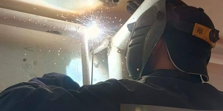 Дагестанская бригада подготовила школу №3 Михайловки к зиме