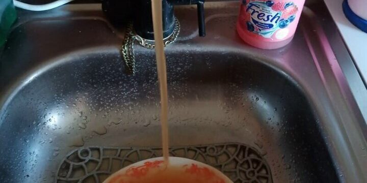 СК проверит информацию о ржавой воде в томском селе Малиновка