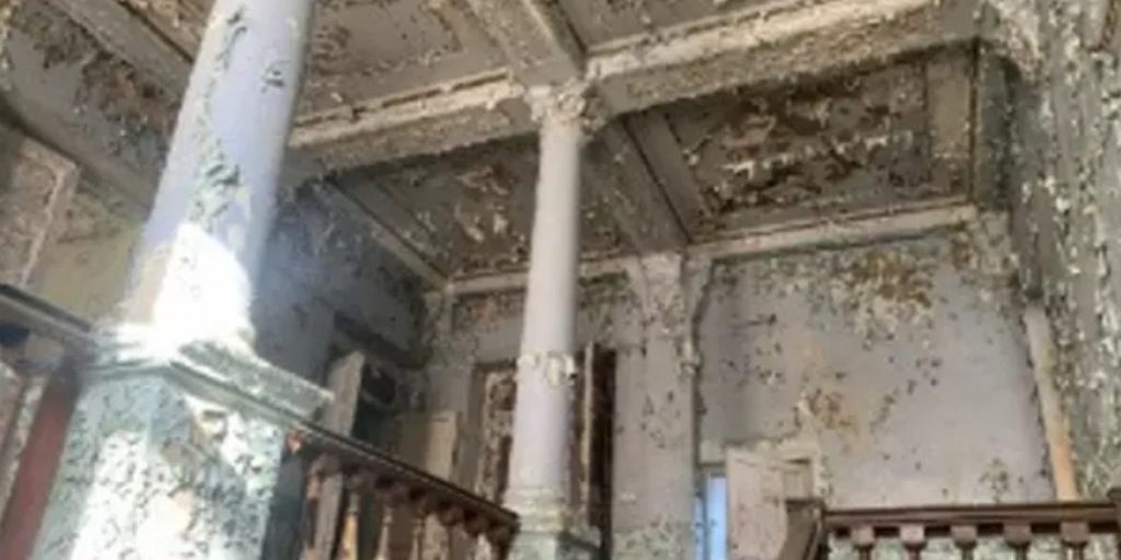 В Новочеркасске выставили на продажу лечебный корпус и здание ОКН компании РЖД за 118,2 млн рублей