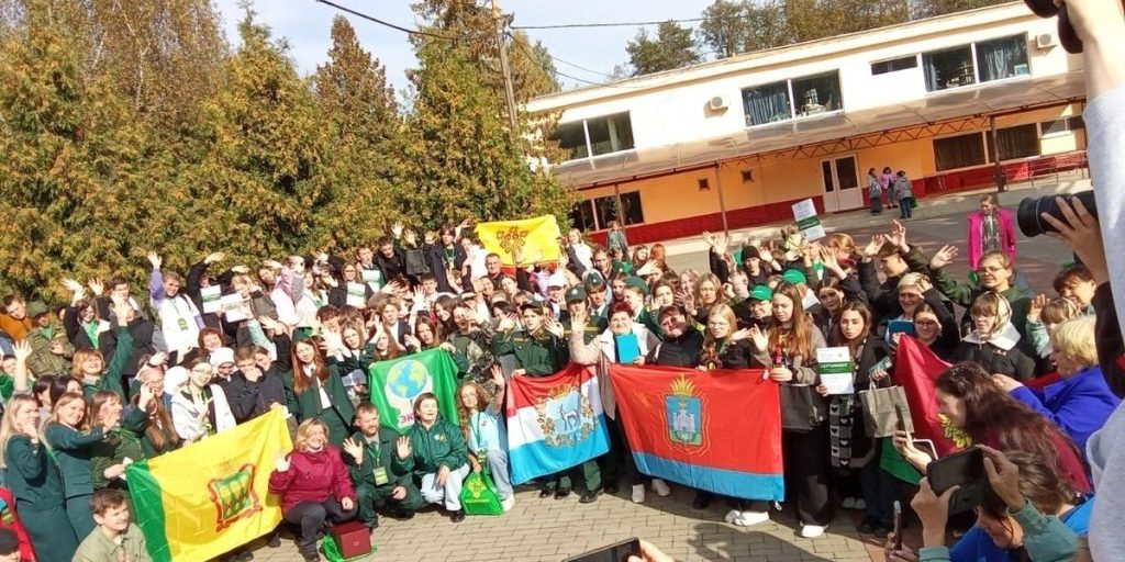 Орловчане приняли участие во Всероссийском съезде школьных лесничеств