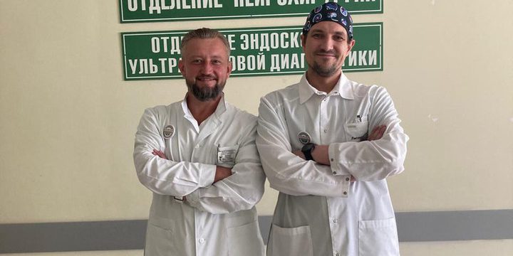 Prima operazione di chirurgia cerebrovascolare eseguita con successo alla BSMU di Orel