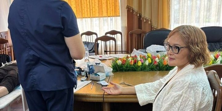 Медики Элисты провели выездной прием пациентов