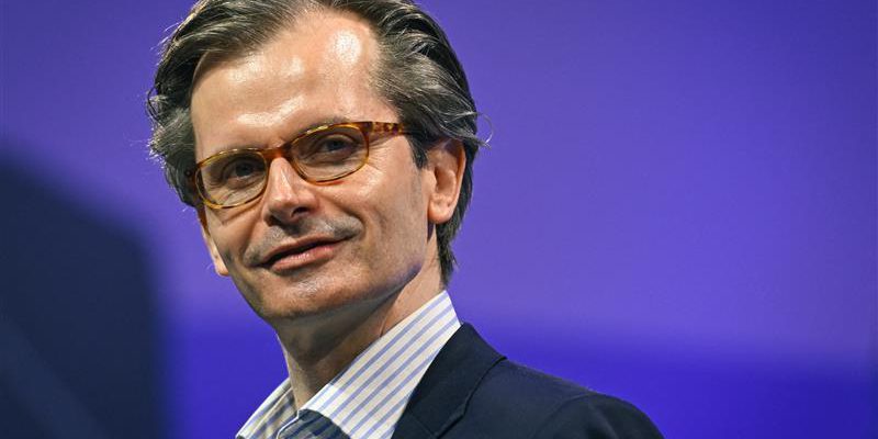 Un mois après sa nomination, Guillaume Larrivé quitte la direction de l’Ofii : «Toute ambition de réduction de l’immigration est abandonnée»