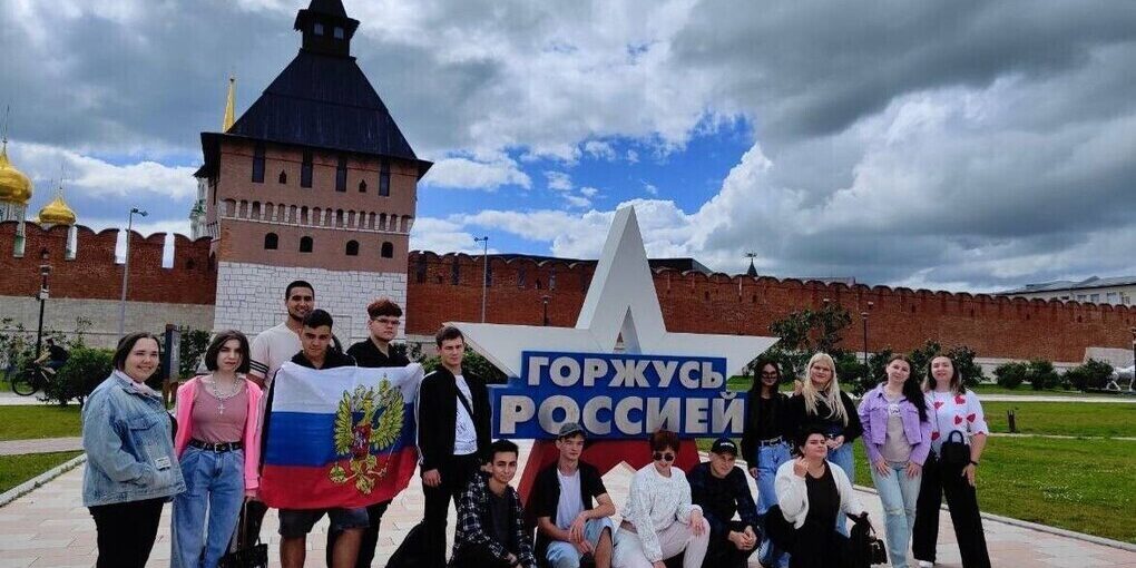 Макаров: более тысячи ребят из ДНР отправились в «Больше, чем путешествие»