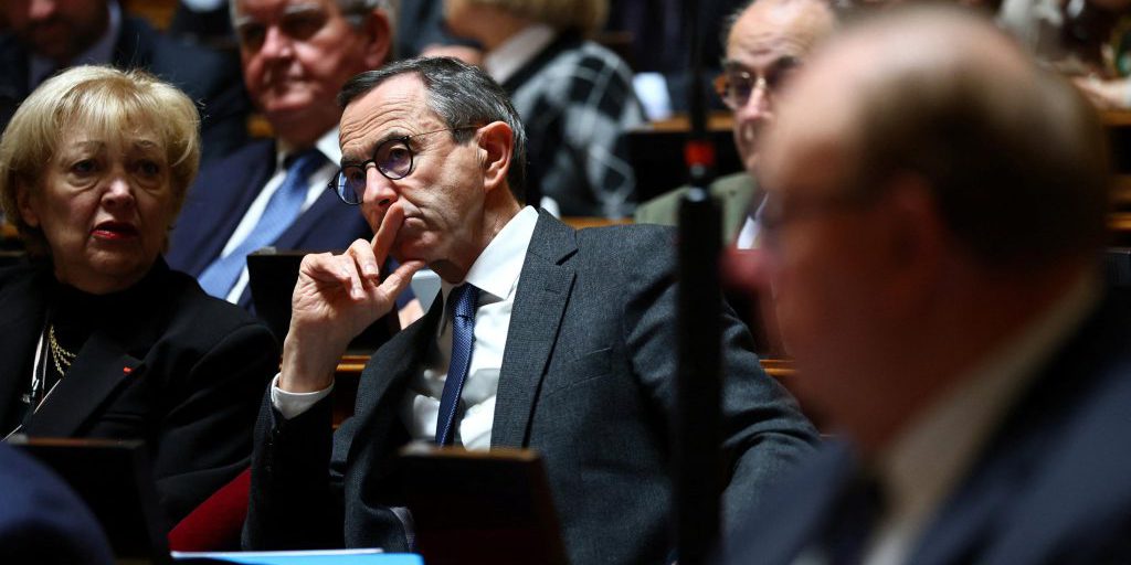 Partito propone aumento delle ore lavorative per potenziare il potere d’acquisto dei cittadini