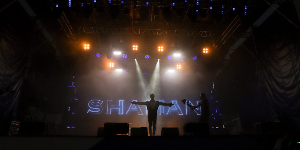 Туляк SHAMAN и Лепс сняли новый клип о тайнах мужского разбитого сердца