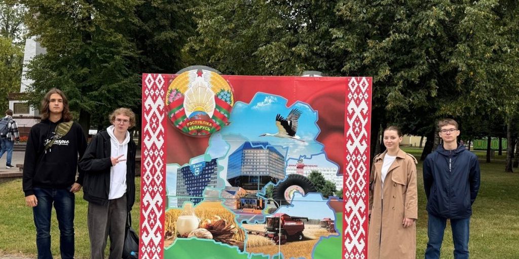 Ragazzi della scuola domenicale di Kolobov in viaggio di scoperta in Bielorussia per approfondire la conoscenza della guerra e della cultura locale