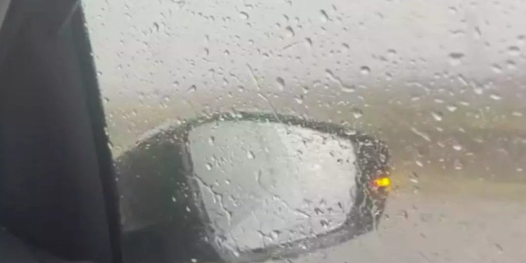 В Ростовской области водителей предупредили о риске ДТП из-за дождей