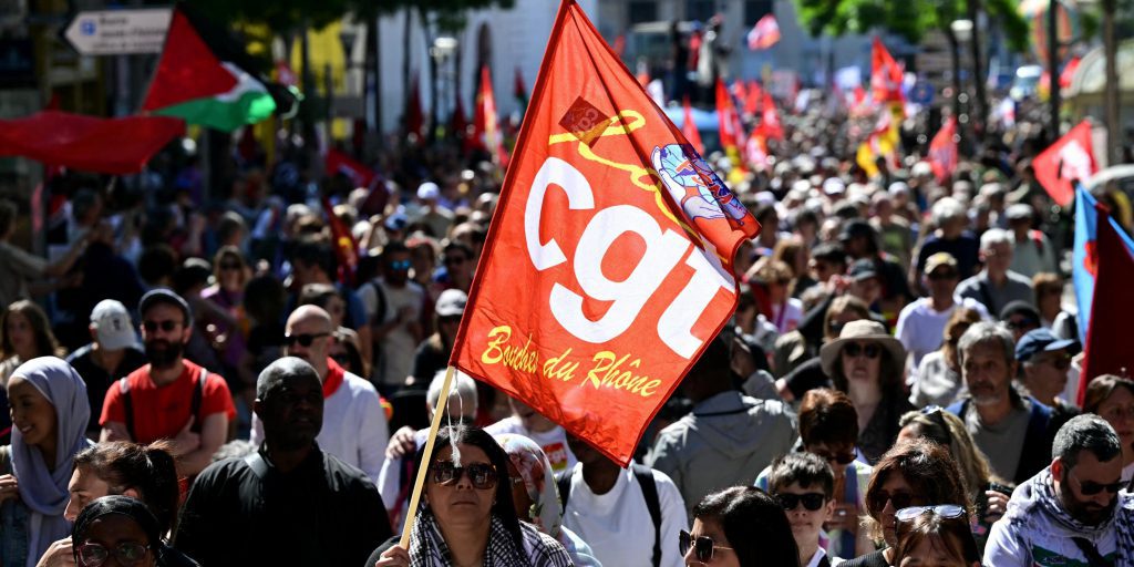 Guillaume Tabard : «Colère sociale et récupération politique»