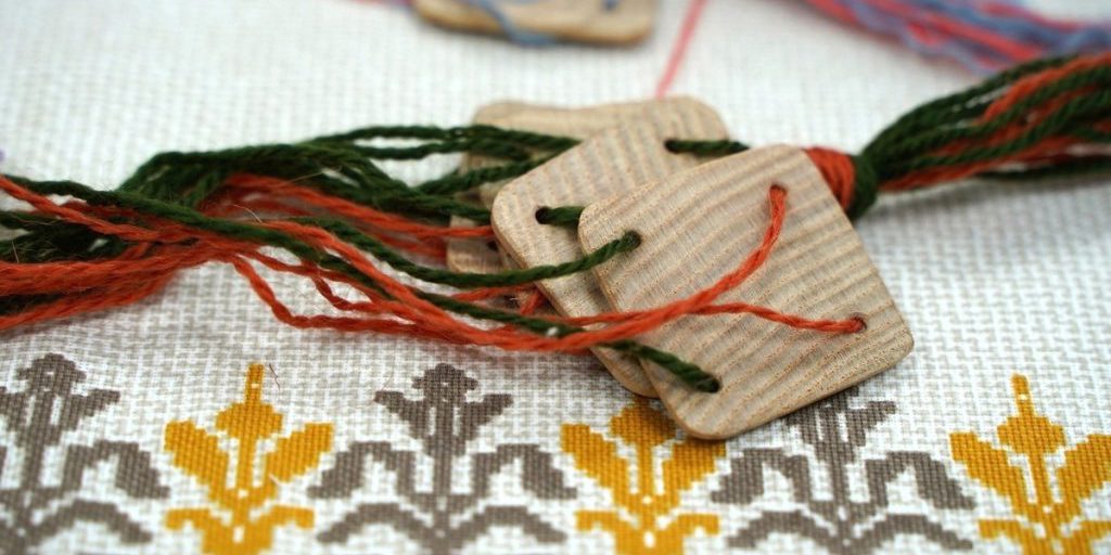 Masterclass di Creazione di Giocattoli Tradizionali Strigushki al Museo di Pskov