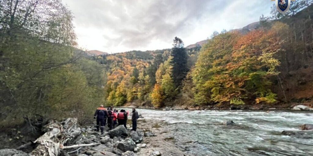 В Карачаево-Черкесии расследуют гибель туристки при переходе через реку