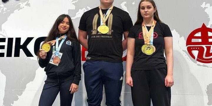 Россыпь медалей везут ямальские спортсмены с чемпионата и первенства Азии по пауэрлифтингу