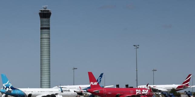 Sciopero dei controllori aerei rinviato: il sindacato SNCTA annuncia nuove date per l'azione di protesta