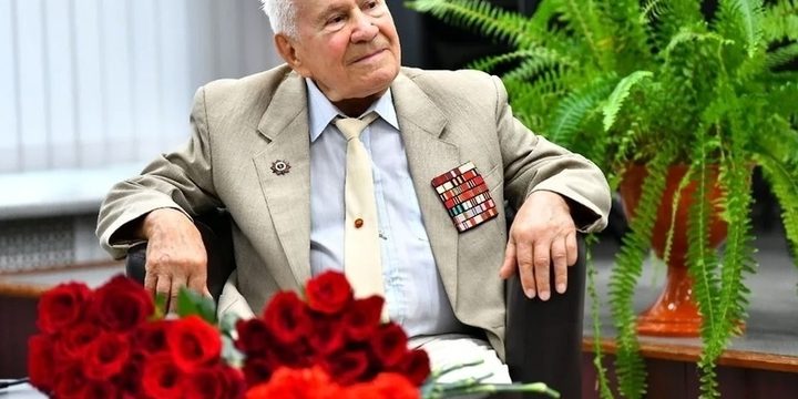 Veterano della Grande Guerra Patriottica insignito dell'Ordine dell'Amicizia da Putin