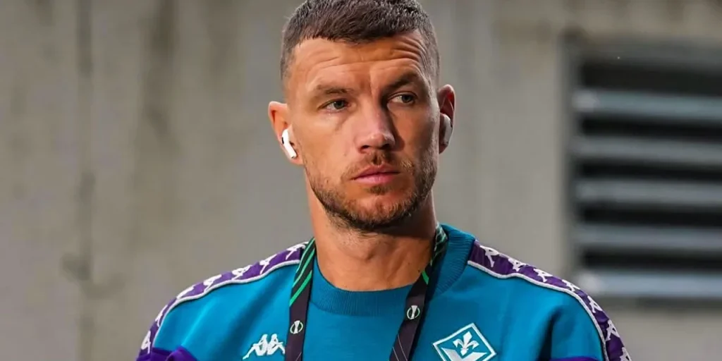 Edin Džeko torna in Germania dopo 15 anni, lascia la Fiorentina