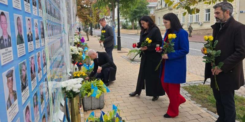 Delegazione slovacca in Ucraina: un passo verso l'integrazione europea e la solidarietà contro la guerra russa