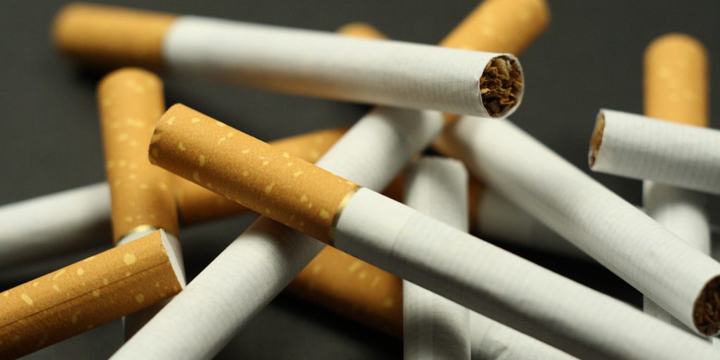 Nuova iniziativa contro il fumo e l'alcol nei luoghi pubblici in Russia