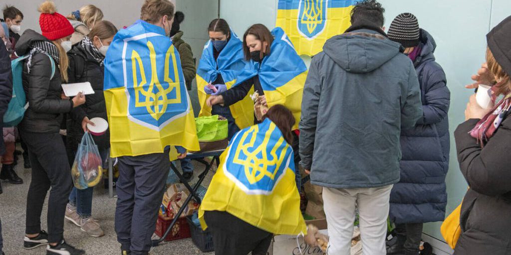 Беженцы есть, а арбайтен нет: в Германии требуют остановить приток украинских мужчин