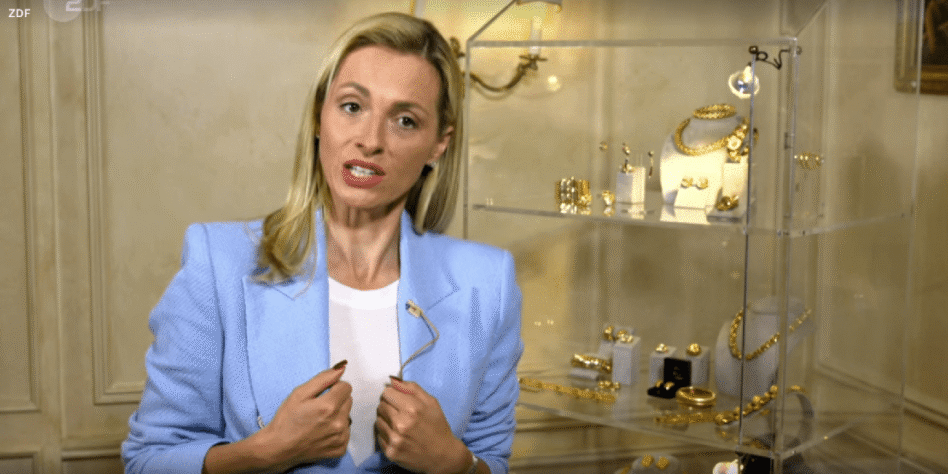 Lisa Nüdling compra un collier a Bares für Rares e lo trova cambiato poco dopo