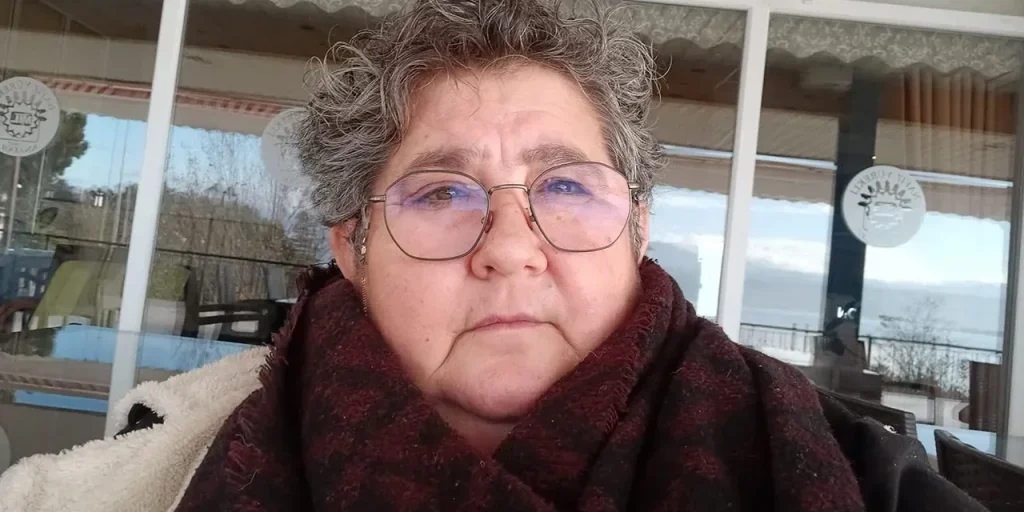 Emine Ersöz, docente in pensione, trovata morta a casa a Isparta