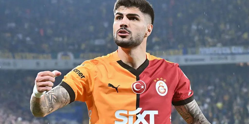 Calciatore turchese Eren Elmalı si difende dalle accuse di scommesse irregolari