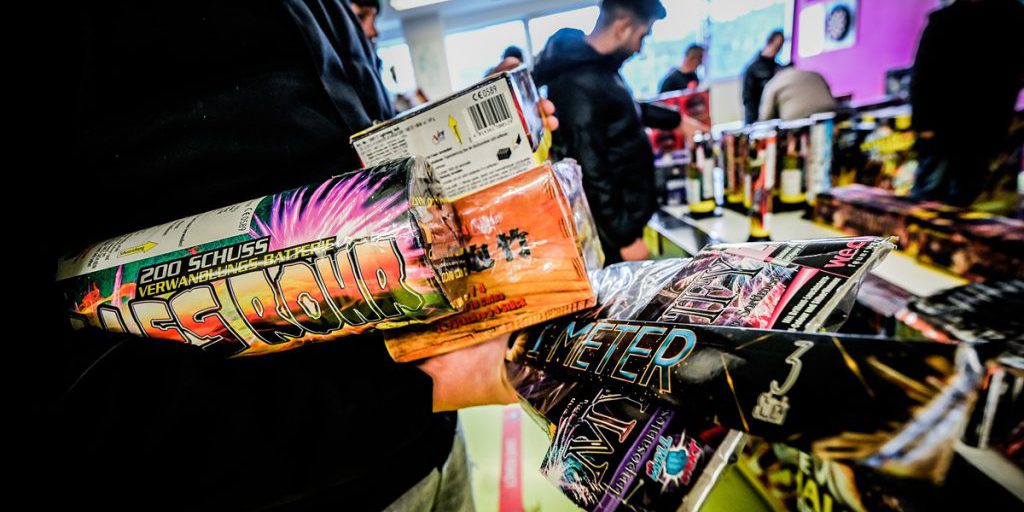 Vendita XXL di fuochi d'artificio a Essen annullata: l'evento del 2025 non si terrà