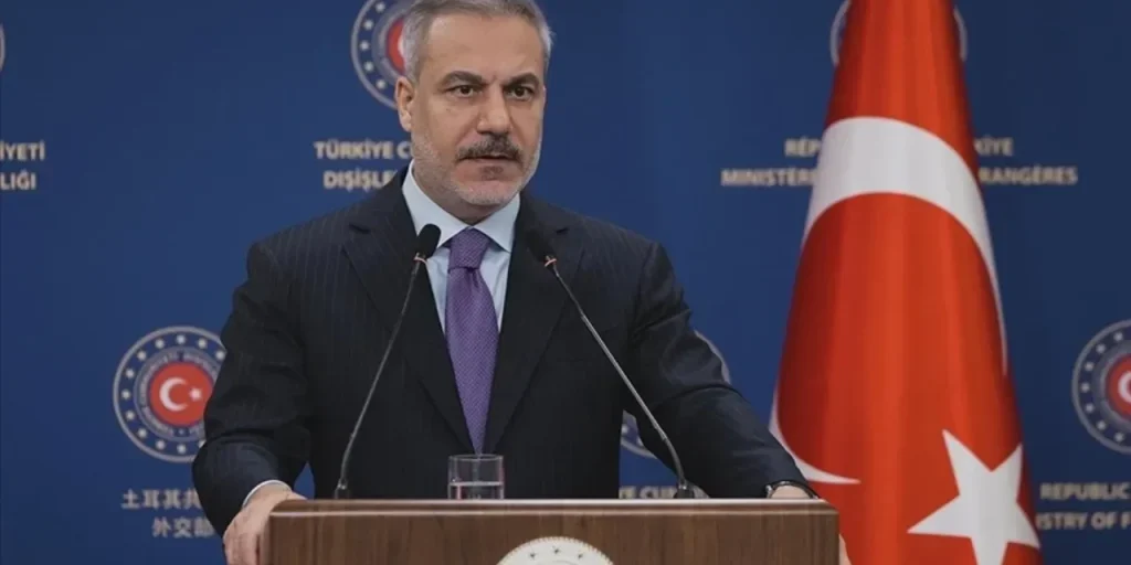 Fidan visita la Germania per discutere liberalizzazione dei visti e Eurofighter Typhoon