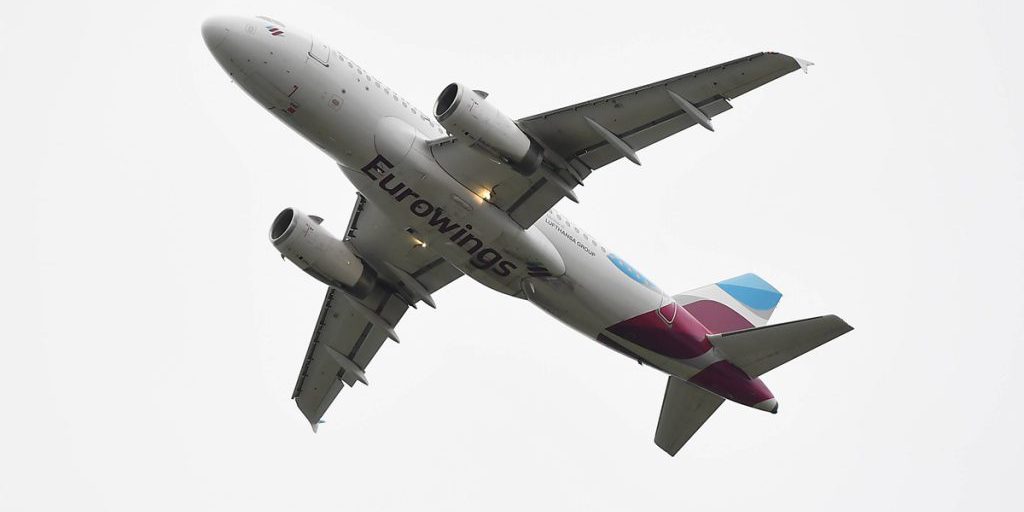 Mieser Gestank auf dem Weg zum Flughafen Düsseldorf – Eurowings-Pilot zieht die Reißleine