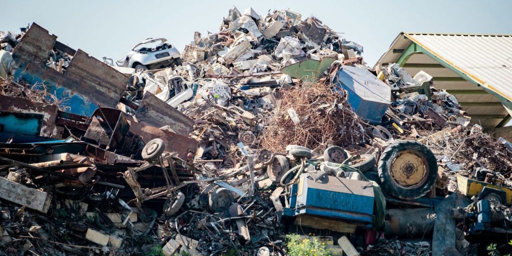 Piemonte, Marche e Toscana dominano le discariche italiane, mentre il numero di impianti di smaltimento scende a 102 nel 2024