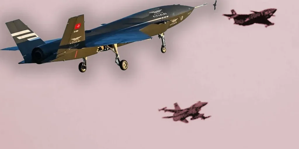 KIZILELMA colpisce F‑16 in test di difesa aerea turca