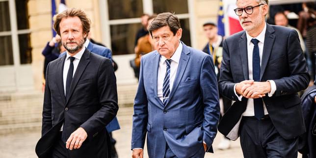 "François Bayrou e il Partito Socialista: una storia di appuntamenti mancati e tensioni politiche"