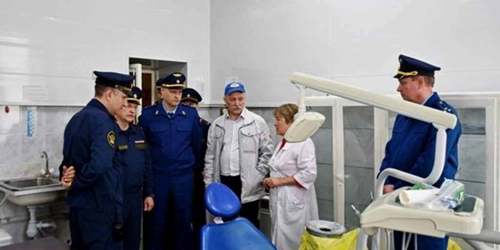 Visita di controllo nella colonia penitenziaria: garanzia per i diritti umani e la trasparenza nel sistema penitenziario