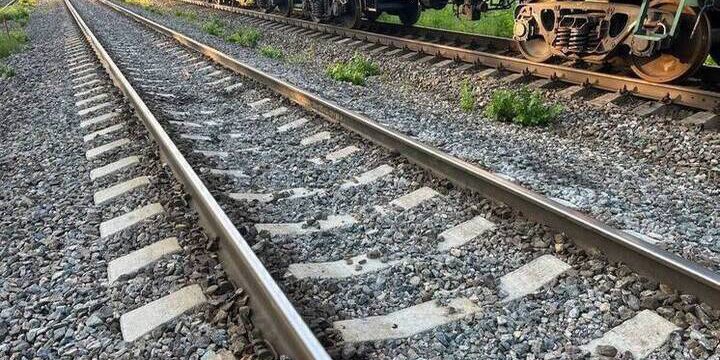 Esplosione delle linee ferroviarie vicino a Kursk: traffico parzialmente riaperto dopo intervento di riparazione